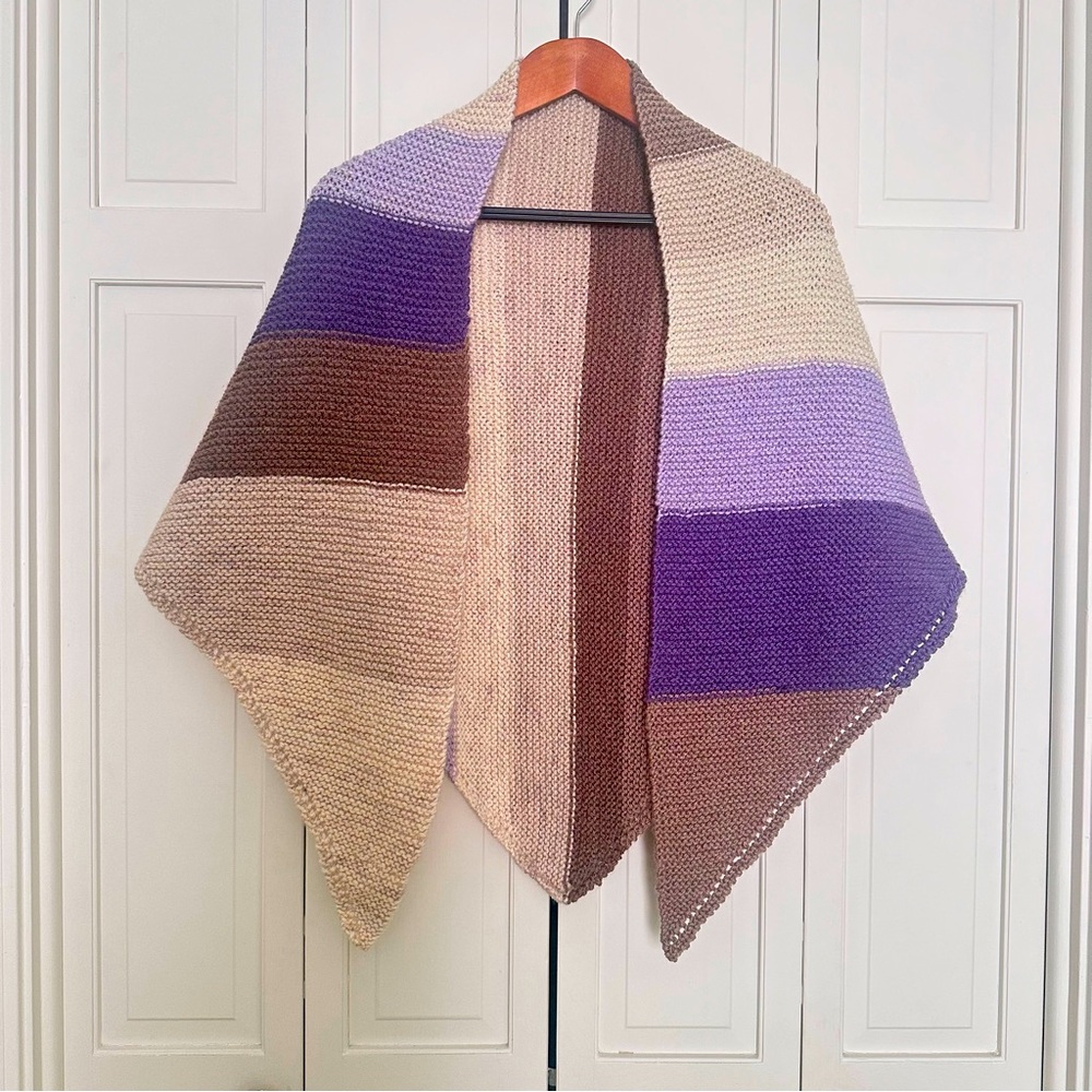 Knitted shawl triangular chunky scarf lilac beige sand tones handmade